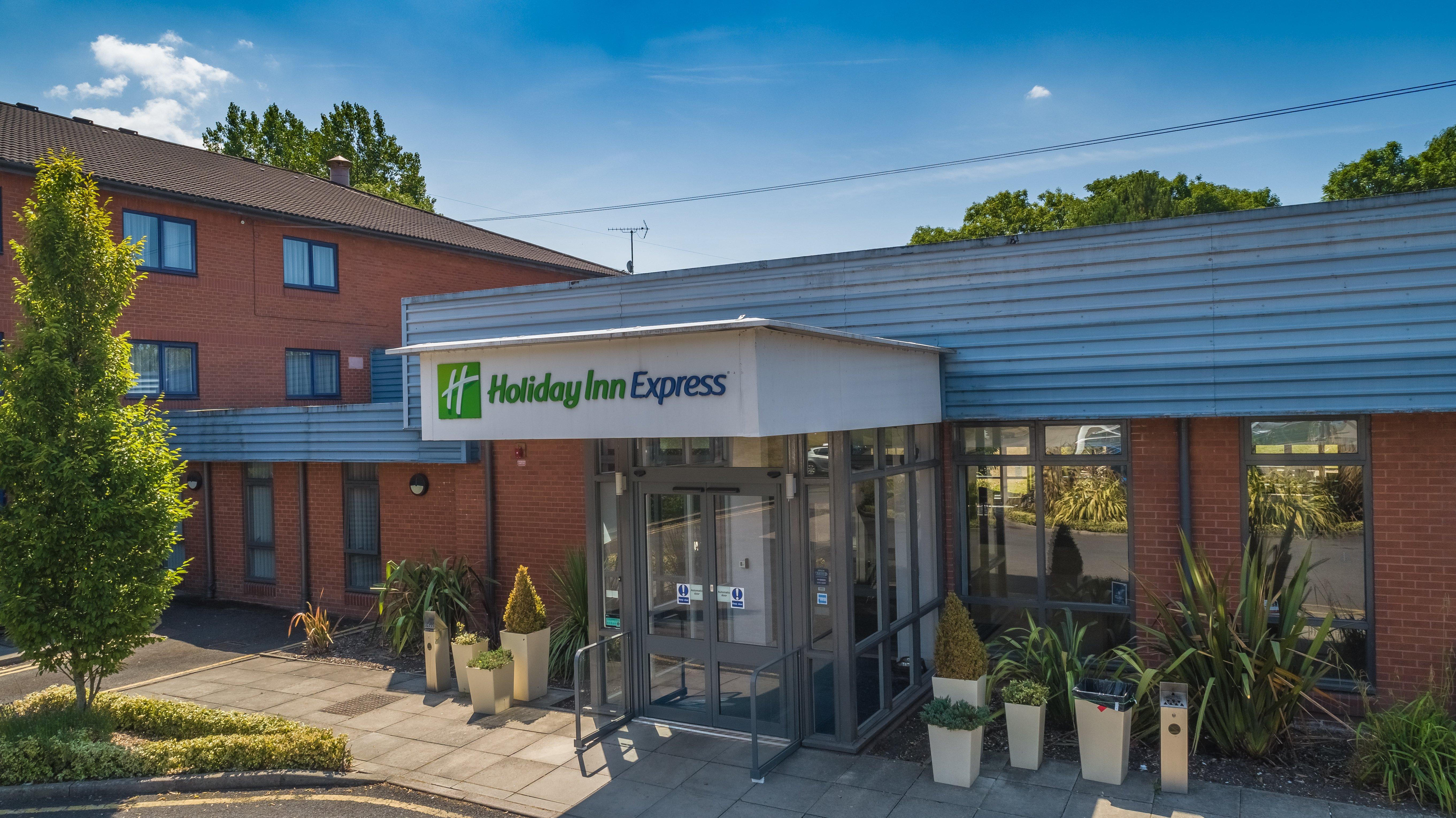 Holiday Inn Express Preston South By Ihg Zewnętrze zdjęcie