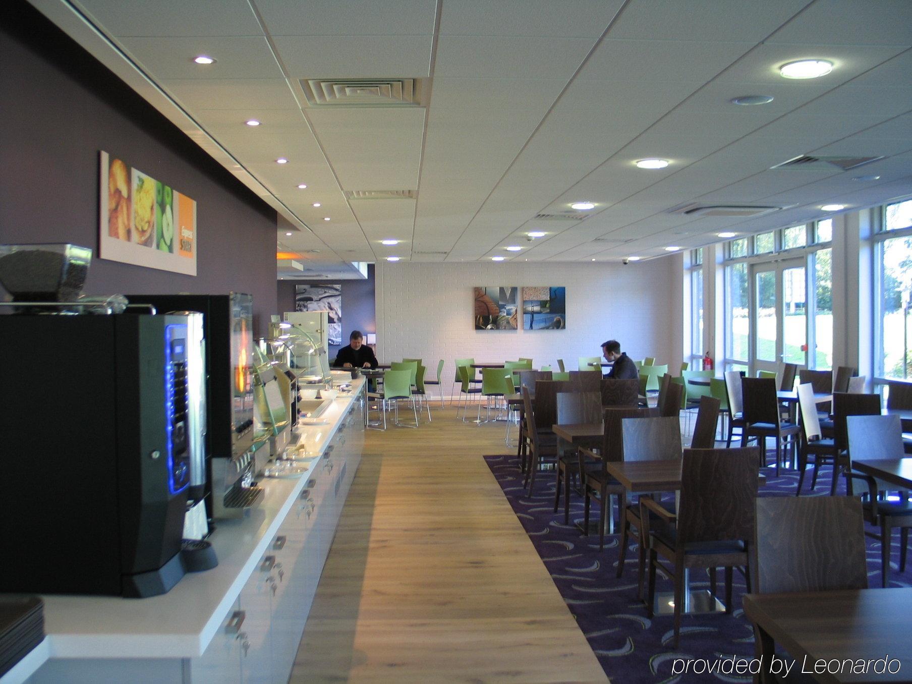 Holiday Inn Express Preston South By Ihg Zewnętrze zdjęcie