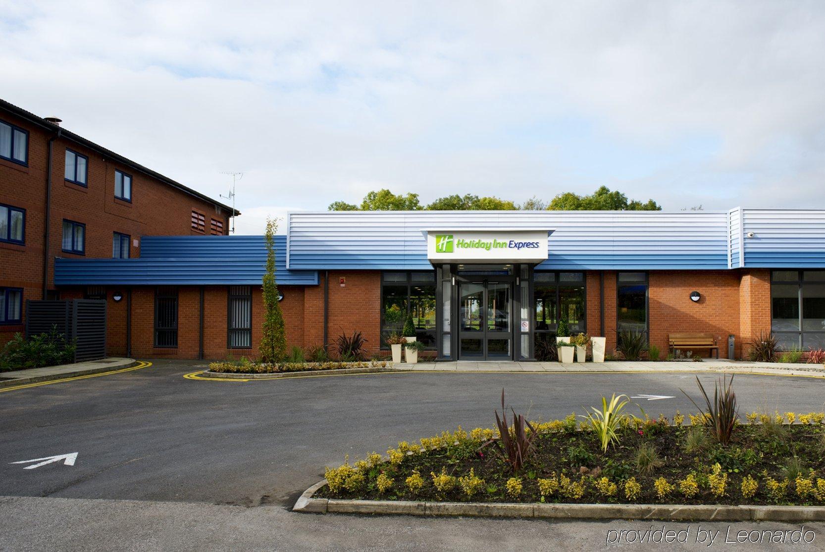Holiday Inn Express Preston South By Ihg Zewnętrze zdjęcie